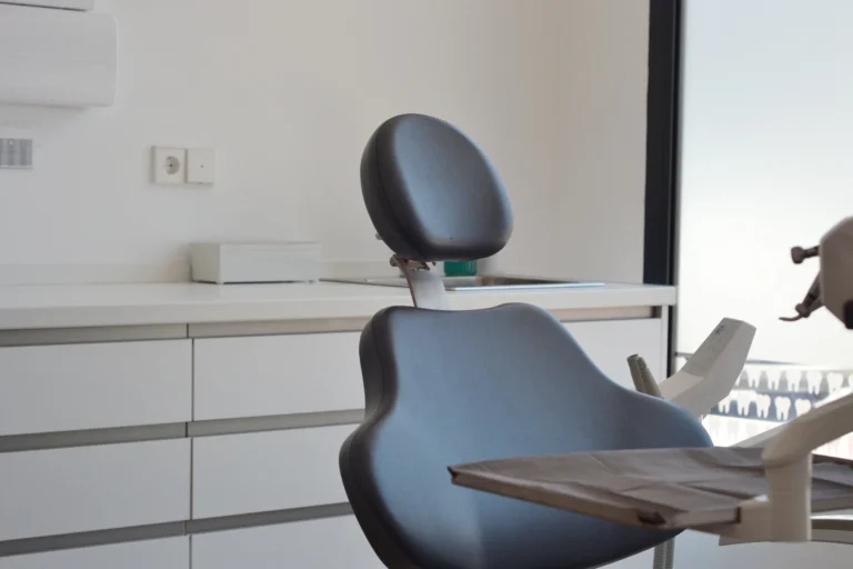 Box principal de la clínica dental en mahón Clínica Dental Martí Ainsa